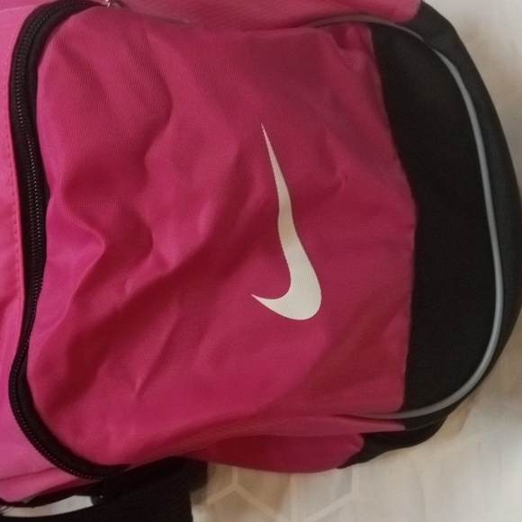 Pink Nike Gym Bag - Picture 4 of 11